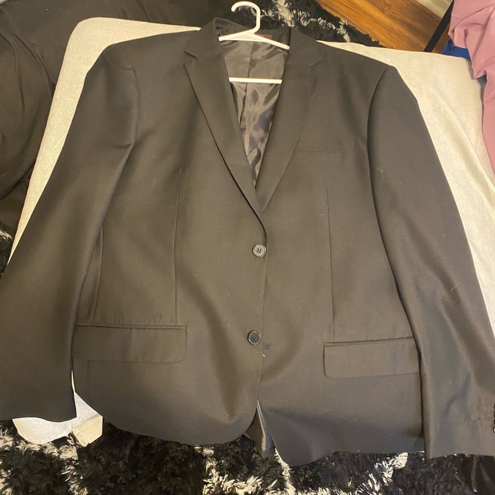 Men's Black Two-Button Suit Jacket - Clean Tailored Finish